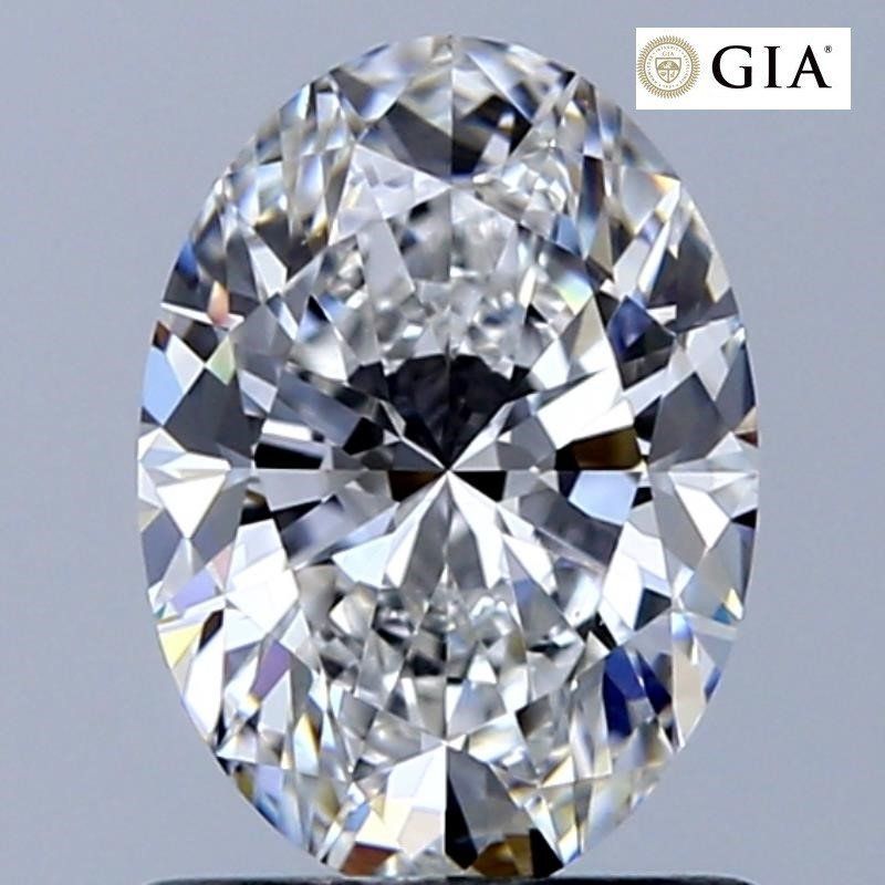 Діамант 1,01 карат овал D/VS1 сертифікат GIA