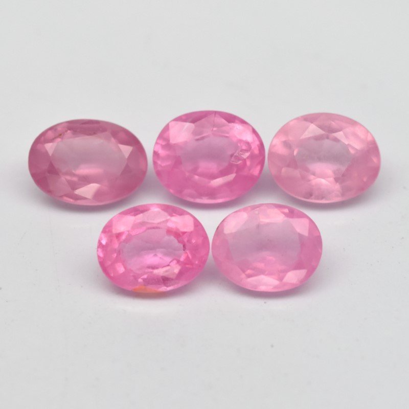 Шпінель рожева овал 6х4,5 мм ціна за шт