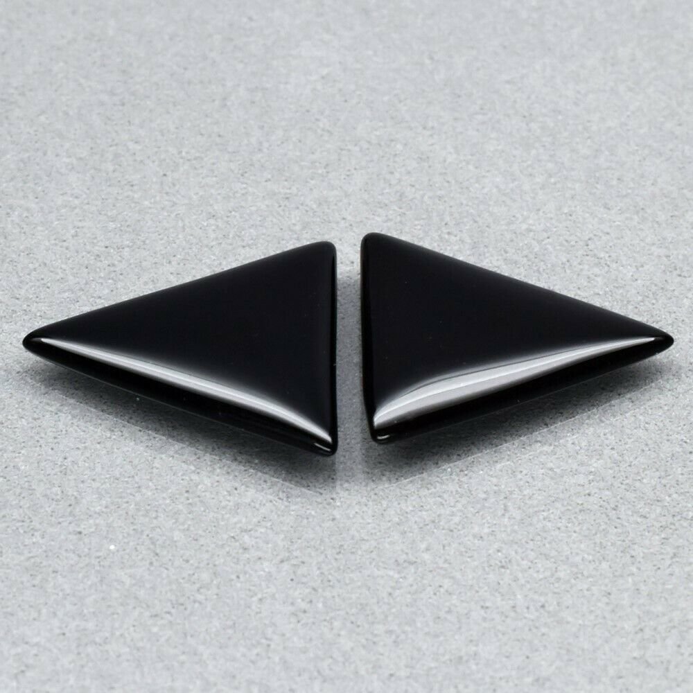 Оникс черный 11 карат треугольник пара
