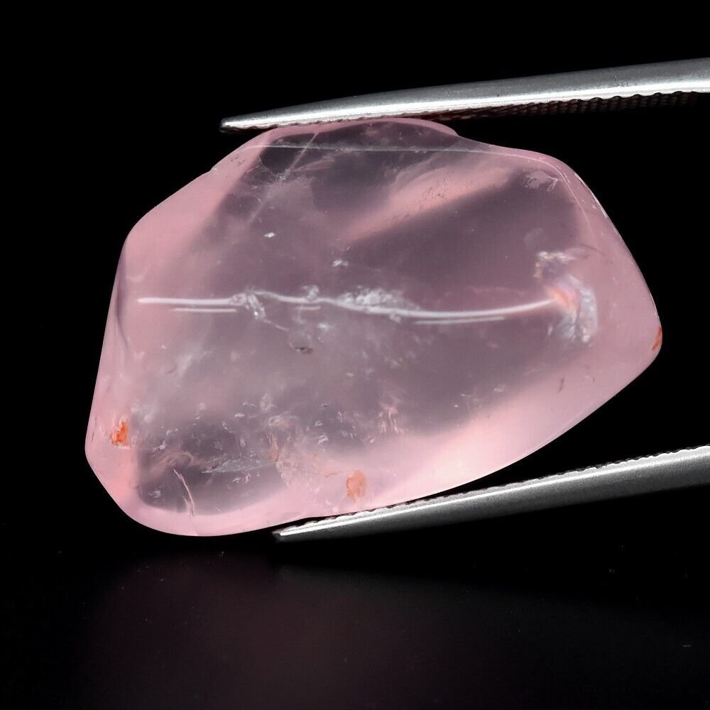 Розовый кварц природный кристалл 29 карат