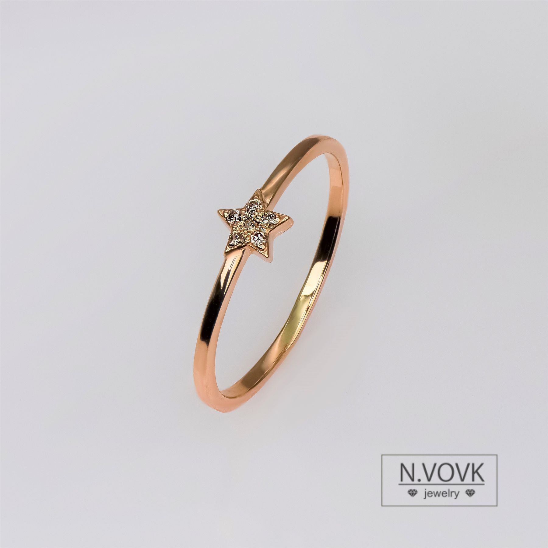 Золота каблучка з діамантами Шампань NVOVK jewelry краща ціна в