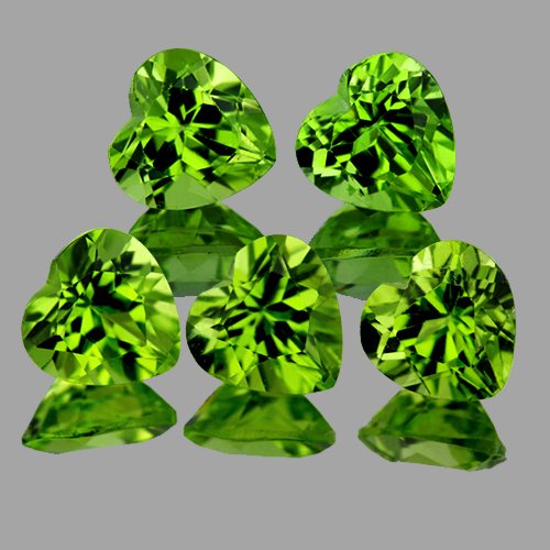 Перидот (хрізоліт) ярко зелений серце 6 мм ціна за шт