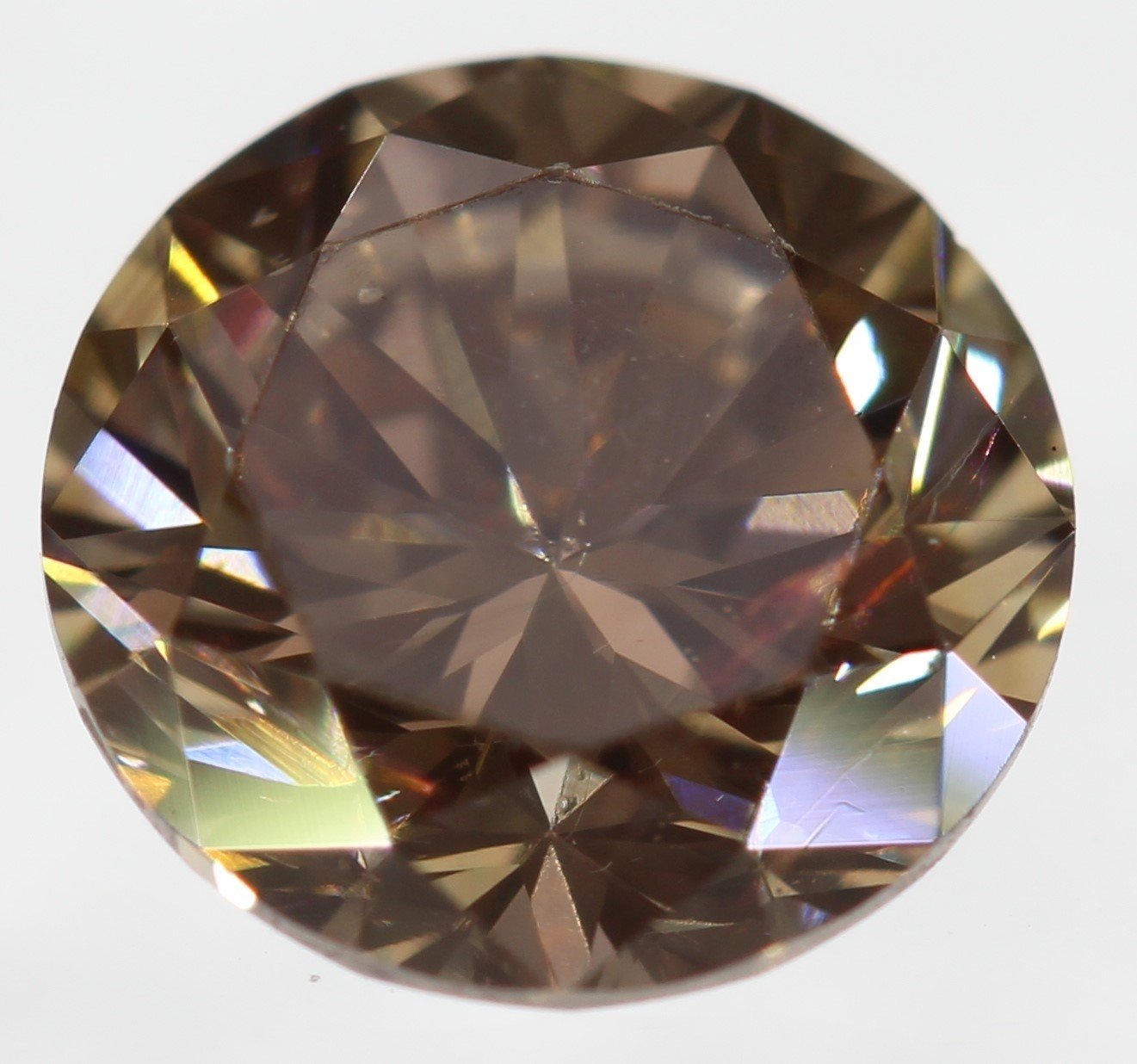Діамант 0,18 карат круг 3,63 мм Vivid Brown